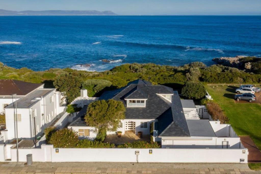 Wild Waters At Kraal Rock On The Cliffs In Hermanus Villa Eksteriør billede